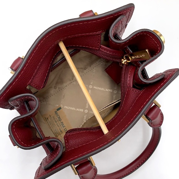 MICHAEL KORS HAMILTON XSMALL
SATCHEL CROSSBODY BAG DARK
CHERRY COLOR - Picture 10 of 16